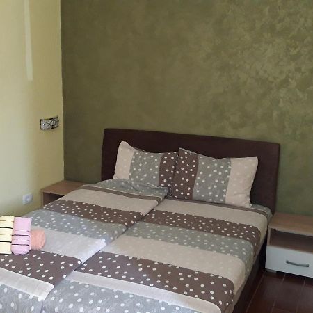 Kazablanka Rooms Aerodrom Susunja Exterior photo